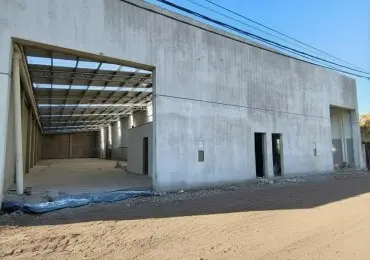 Local de 2 ambientes en venta en Villa Primera
