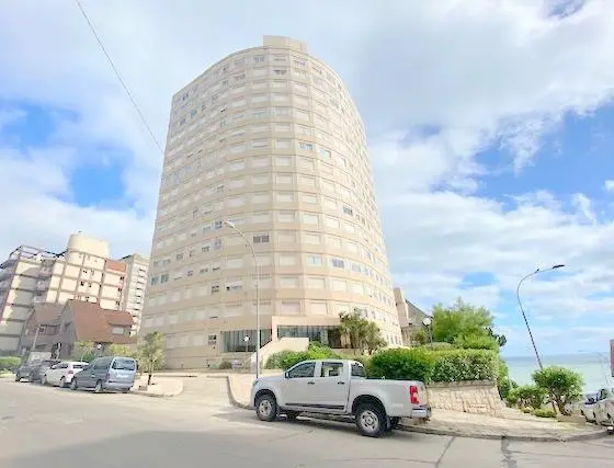 Departamento de 4 ambientes en venta en NEWBERY JORGE
