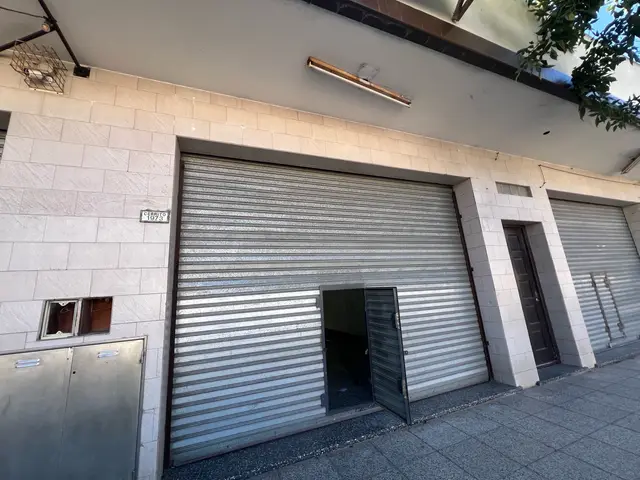 Local de 1 ambiente en alquiler en CERRITO Y SAN SALVADOR