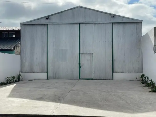 Local en venta en PARQUE CAMET
