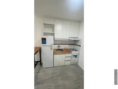 Departamento de 1 ambiente en venta en Área Centro