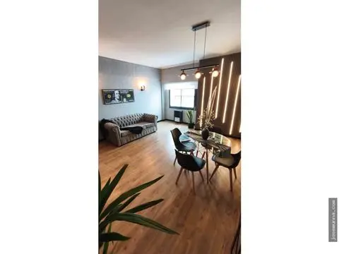 Departamento de 4 ambientes en venta en Plaza Mitre