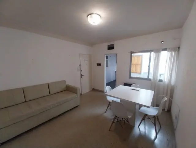 Departamento de 2 ambientes en alquiler en Centro