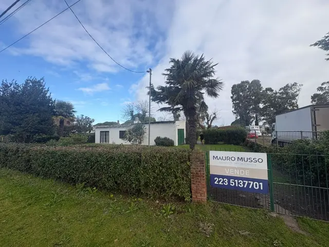 Casa de 3 ambientes en venta en CAMINO A NECOCHEA