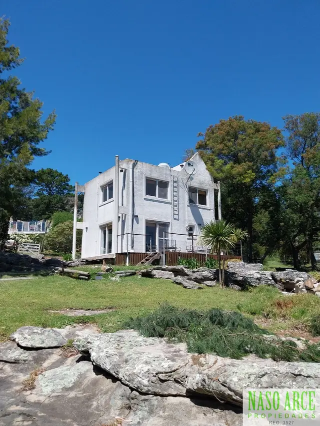 Casa de 4 ambientes en venta en SIERRA DE LOS PADRES