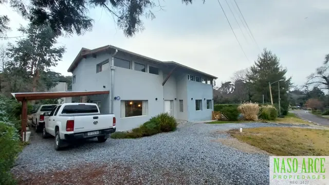 Casa de 7 ambientes en venta en SIERRA DE LOS PADRES