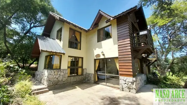 Casa de 6 ambientes en venta en SIERRA DE LOS PADRES