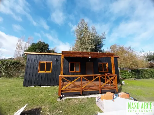 Casa de 2 ambientes en venta en LA GLORIA DE LA PEREGRINA