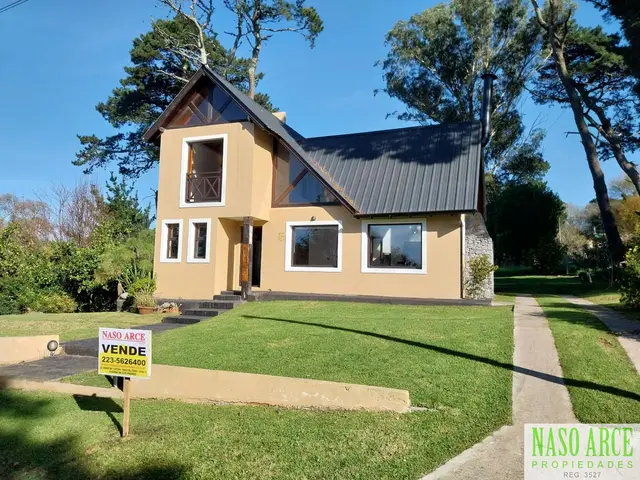 Casa de 5 ambientes en venta en SIERRA DE LOS PADRES