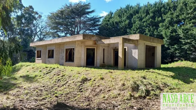 Casa de 4 ambientes en venta en LA GLORIA DE LA PEREGRINA