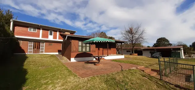 Casa en venta en LA GLORIA DE LA PEREGRINA