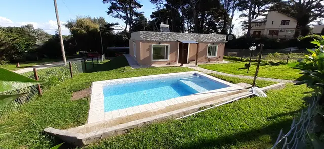 Casa de 4 ambientes en venta en SIERRA DE LOS PADRES