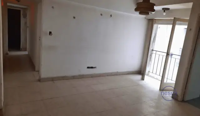 Departamento de 2 ambientes en venta en Parque Luro