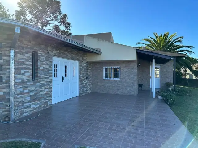 Casa de 2 ambientes en venta en SIERRA DE LOS PADRES