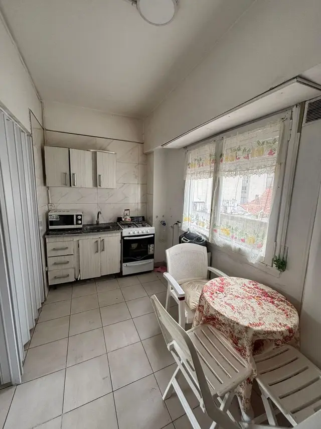 Departamento de 1 ambiente en venta en JURAMENTO