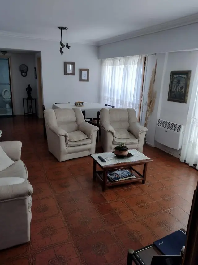 Departamento de 4 ambientes en venta en PUNTA MOGOTES
