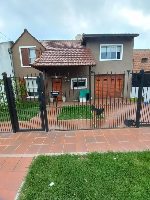 Casa de 6 ambientes en venta en PUNTA MOGOTES