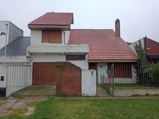 Casa de 5 ambientes en venta en ESTRADA JOSE MANUEL