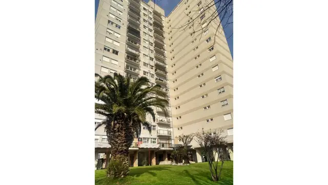 Departamento de 4 ambientes en venta en SARMIENTO DOMINGO FAUSTINO