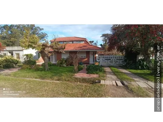 Casa de 5 ambientes en venta en FARO NORTE