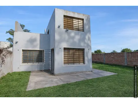 PH de 2 ambientes en venta en Las Dalias