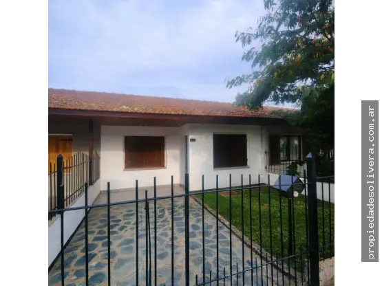 Casa de 3 ambientes en venta en VIRGEN DE LUJAN