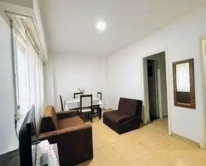 Departamento de 2 ambientes en venta en Centro