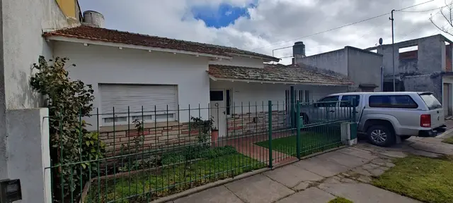 Casa de 3 ambientes en venta en MALVINAS ARGENTINAS