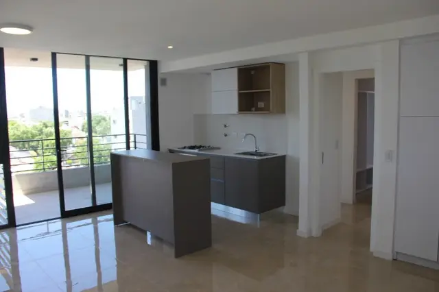 Departamento de 2 ambientes en venta en LAS AVENIDAS