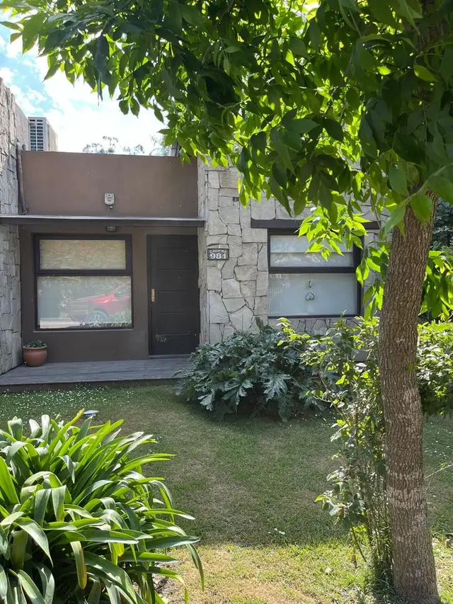 Casa de 3 ambientes en alquiler en Mar del Plata