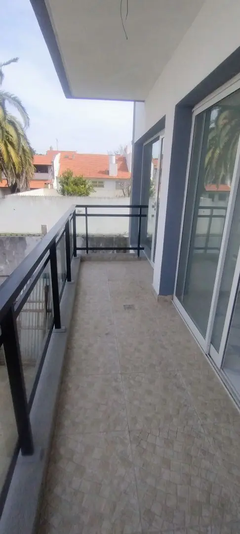 Departamento de 2 ambientes en venta en PUNTA MOGOTES