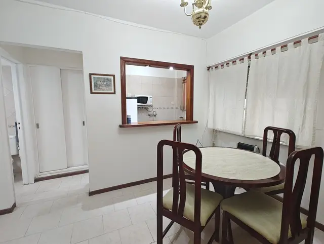 Departamento de 2 ambientes en alquiler en Centro
