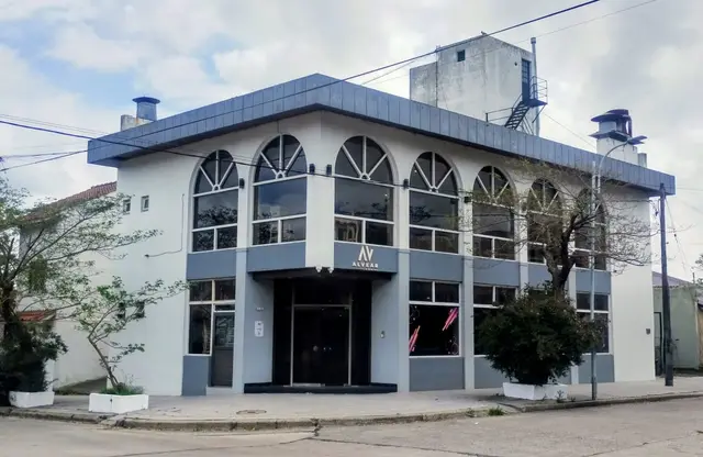Local en venta en DEL PUERTO