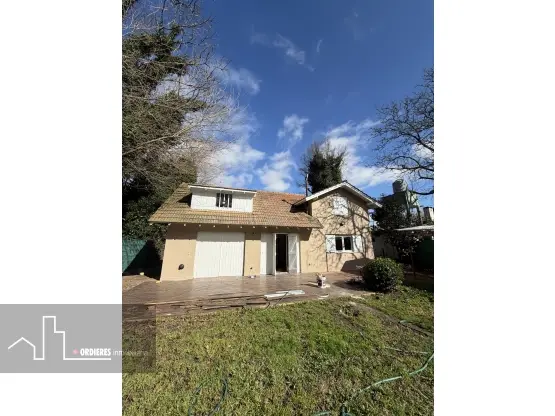 Casa de 5 ambientes en venta en BOSQUE PERALTA RAMOS