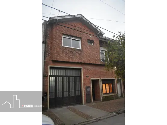 PH de 6 ambientes en venta en Chauvín