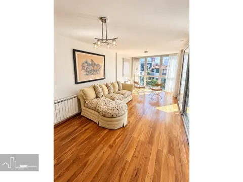 Departamento en venta en Varese