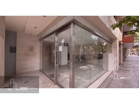 Departamento de 2 ambientes en venta en Centro