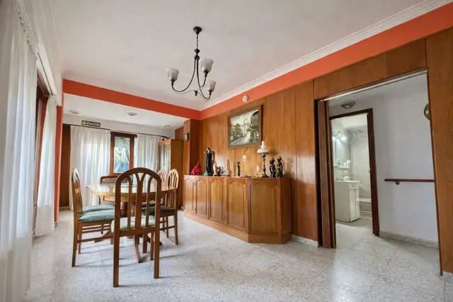 Casa de 6 ambientes en venta en CONSTITUCION
