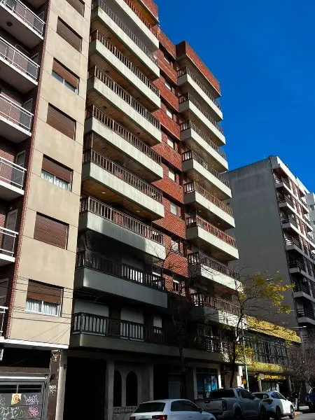 Departamento de 3 ambientes en venta en LA PERLA
