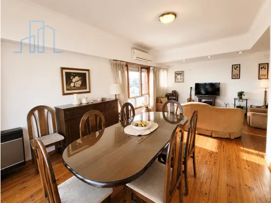 Departamento de 5 ambientes en venta en Centro