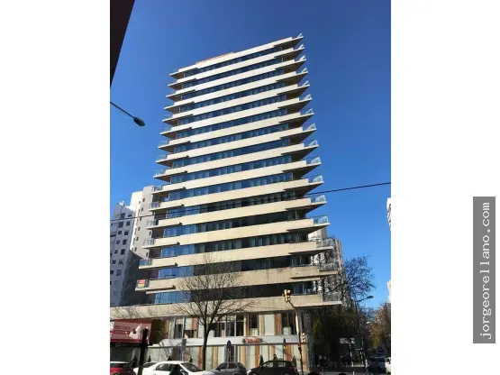 Departamento de 3 ambientes en venta en Centro