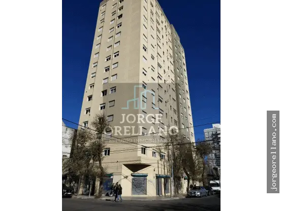 Departamento de 3 ambientes en venta en Centro