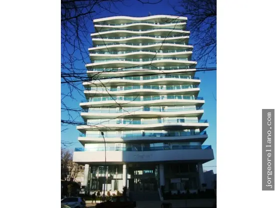 Departamento de 2 ambientes en venta en LA PERLA