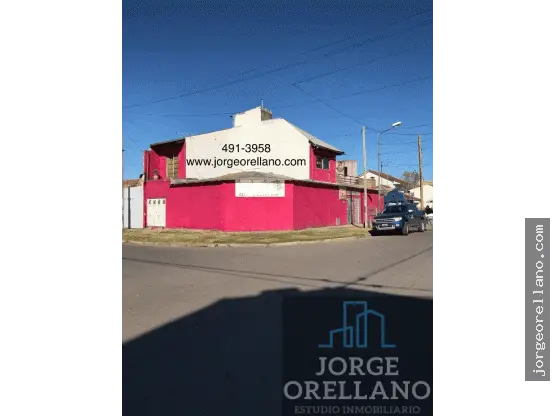 Local de 2 ambientes en venta en LAS AVENIDAS