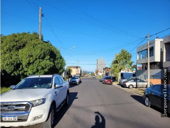 Departamento de 1 ambiente en venta en PUNTA MOGOTES