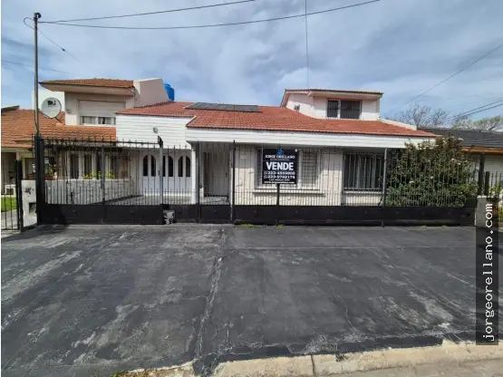 Casa de 5 ambientes en venta en SAN CARLOS