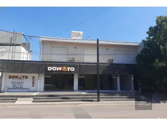 Local de 3 ambientes en venta en LA PERLA