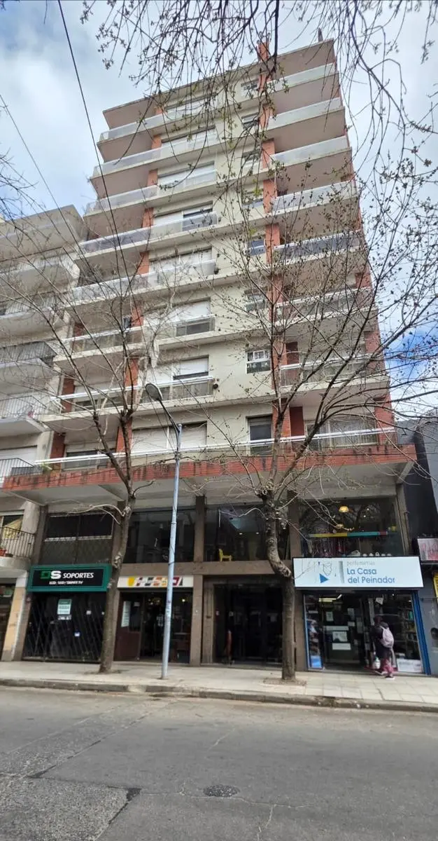 Departamento de 2 ambientes en venta en Centro