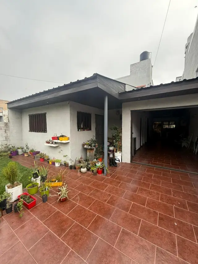 Casa de 4 ambientes en venta en LOS PINARES