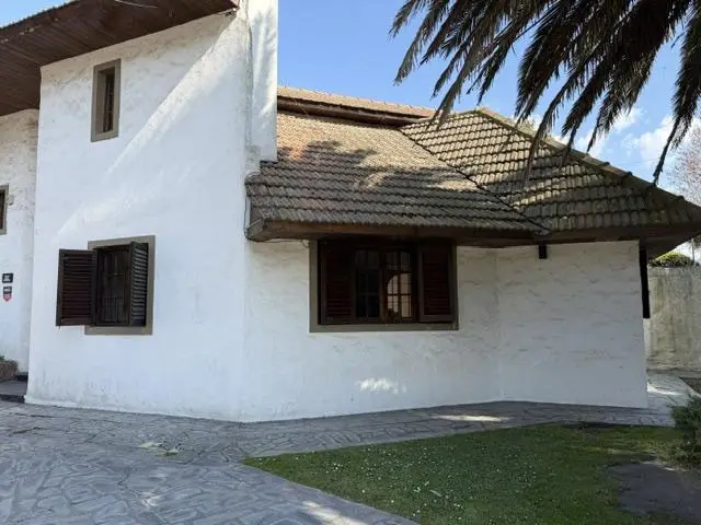 Casa de 4 ambientes en venta en Mar del Plata